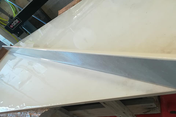 decoupe de pierres et carrelages Sud-Est-faconnage de dalles Sud-Est-gres cerame Vaucluse-pierre naturelle Vaucluse-amenagement exterieur et interieur Sud-Est-carrelages sur-mesure Sud-Est